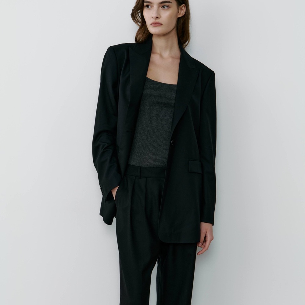 The Curated Classic Black Wool Silk Blazer